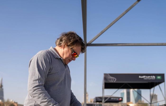 إيقاف
      تصوير
      فيلم
      لـ«نيكولاس
      كيدج»
      في
      لندن
      بسبب
      مخاوف
      من
      رفع
      علم
      النازية