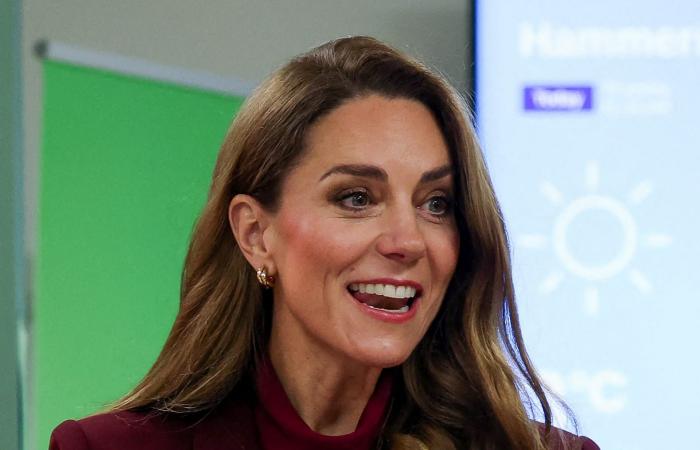 4 مناسبات وبدلة واحدة.. كيف تنسّق كيت ميدلتون البدلة البرغندية؟