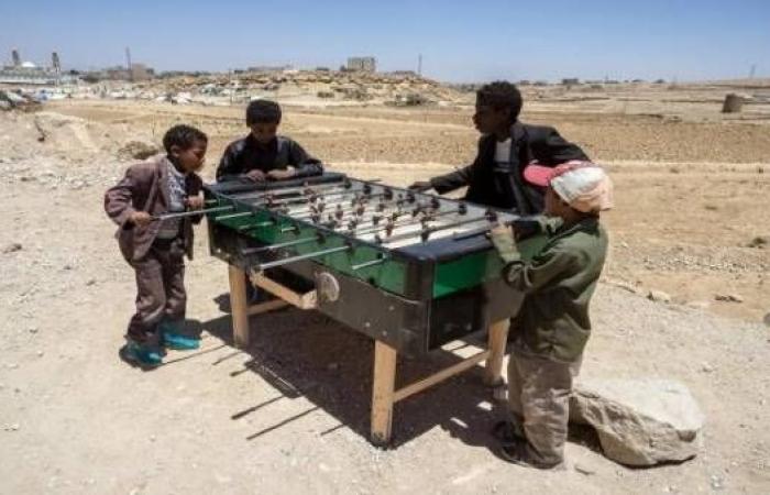 الحكومة
      اليمنية
      تمنع
      الجبايات
      وتلوّح
      بإجراءات
      صارمة