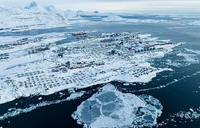 Greenland
      and
      NATO
      vow
      to
      boost
      Arctic
      security
      after
      Trump’s
      annexation
      threats