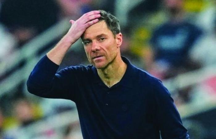 «البوندسليغا»:
      إرجاء
      مباراة
      هامبورغ
      وليفركوزن
      بسبب
      الطقس