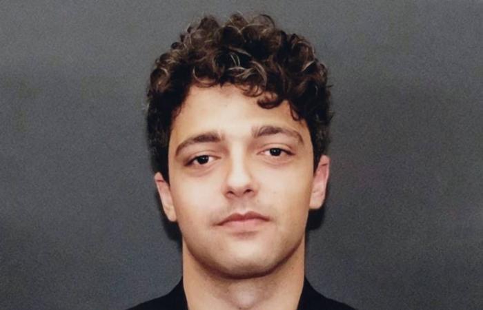 علاج
      شائع
      يُعيد
      البصر
      لمرضى
      «انخفاض
      ضغط
      العين»