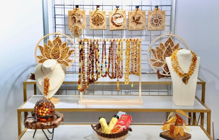 افتتاح النسخة السادسة لمعرض كتارا الدولي للكهرمان