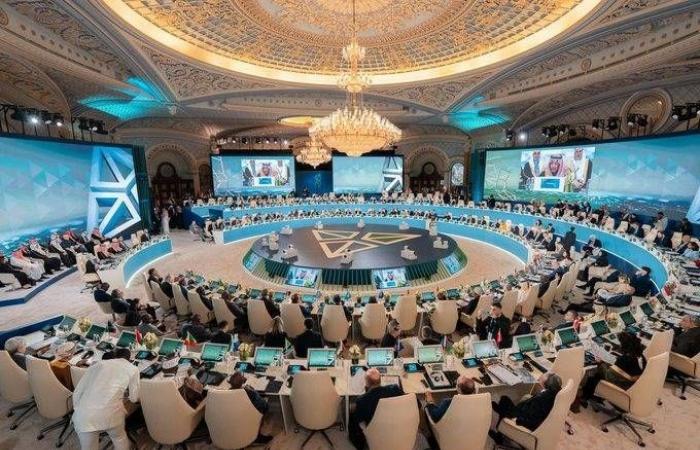 السعودية...
      تحفيز
      العمل
      الجماعي
      لتنمية
      إمدادات
      المعادن
      وخلق
      فرص
      للأجيال
      الجديدة