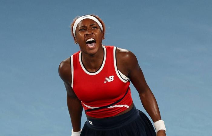 كومباني:
      مباراة
      كولن
      ما
      زالت
      مبكرة
      على
      عودة
      كيميتش
      وموسيالا