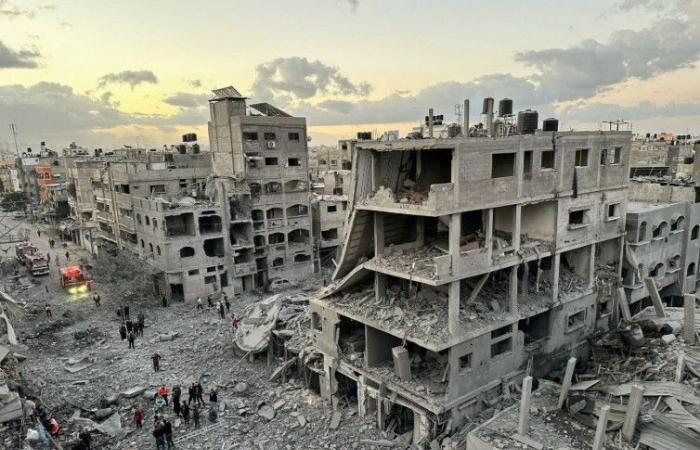 الدفاع المدني بغزة: 4 حالات وفاة في انهيارات جزئية لمبان متضررة من القصف الإسرائيلي