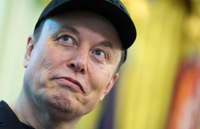 إيرانيون
      يلجأون
      إلى
      «ستارلينك»
      مع
      استمرار
      انقطاع
      الإنترنت