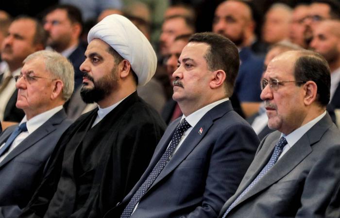 «الإطار
      التنسيقي»
      يقترب
      من
      حسم
      رئاسة
      الوزراء...
      والمالكي
      الأوفر
      حظاً
      لولاية
      ثالثة