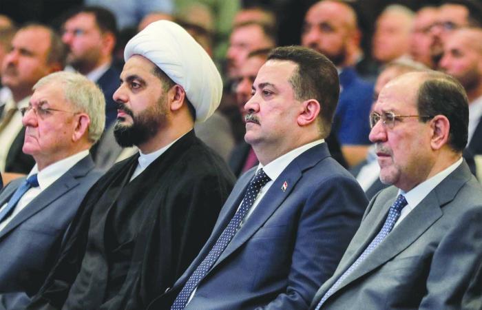 هل
      يتنازل
      السوداني
      للمالكي
      في
      تشكيل
      الحكومة
      العراقية؟