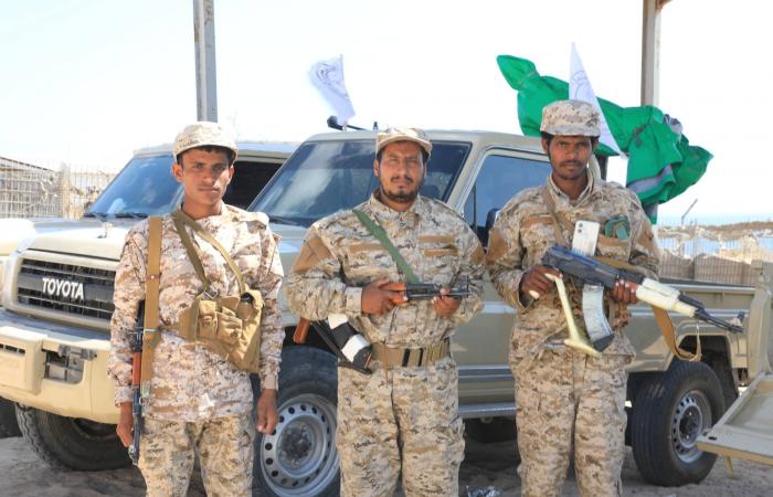 بن
      حبريش
      لـ«الشرق
      الأوسط»:
      حضرموت
      أمام
      عهد
      جديد...
      ولن
      نسمح
      بعودة
      الإرهاب