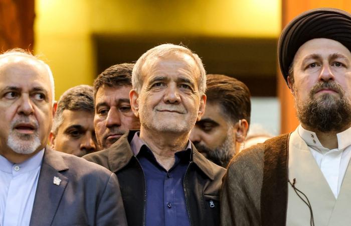 حفيد الخميني: سقوط النظام في إيران سيتسبب بمعاناة.. وعنف الاحتجاجات يشبه أسلوب "داعش"