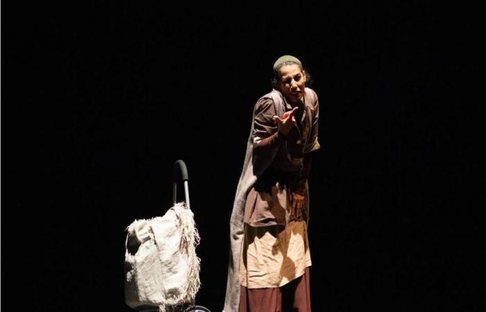 «الهاربات»...
      مسرحية
      تونسية
      تربط
      الحكي
      بفنون
      الفُرجة