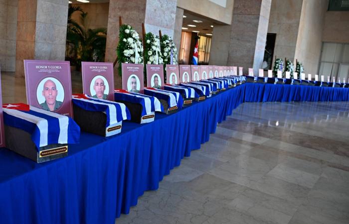 رئيسة
      فنزويلا
      المؤقتة:
      لسنا
      خائفين
      من
      المواجهة
      الدبلوماسية
      مع
      الولايات
      المتحدة