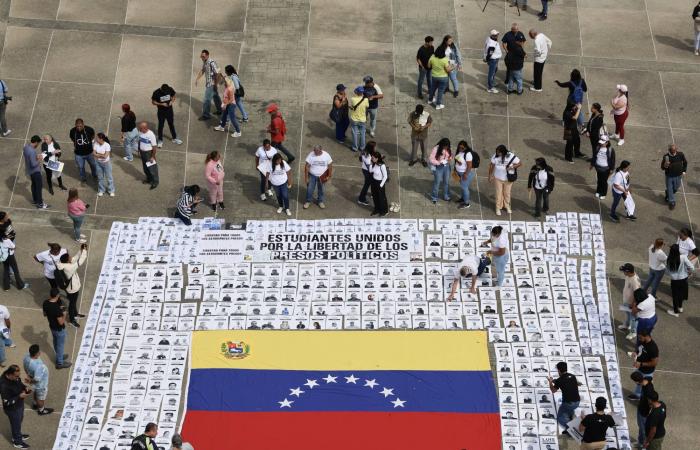 ترمب
      يلتقي
      ماتشادو
      بعد
      محادثات
      «إيجابية»
      مع
      رودريغيز