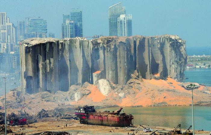 أميركا
      تفتح
      ملف
      الأموال
      المُهرّبة
      في
      العراق...
      وتبحث
      فرض
      عقوبات
