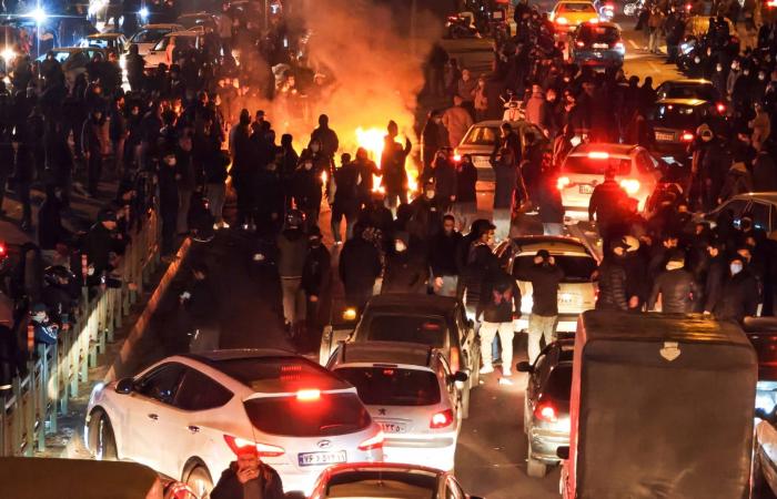 بينهم علي لاريجاني.. أمريكا تفرض عقوبات على كيانات وأفراد إيرانيين