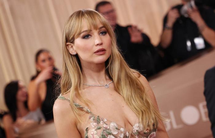 ما بين النعومة والتمرّد.. كيف عبّرت نجمات غولدن غلوب 2026 عن هويتهنّ الجمالية؟