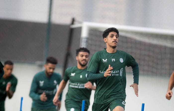 مدرب
      نيوم
      يعترف
      بالفوارق
      أمام
      الهلال
      ويؤكد:
      كرة
      القدم
      لا
      تعترف
      بالحسابات