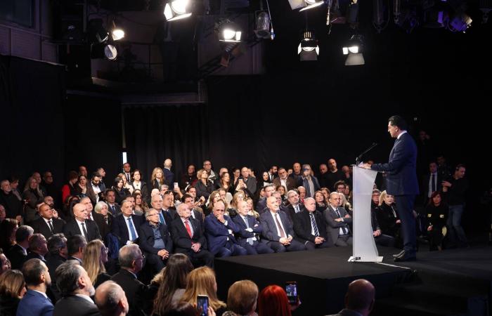 أرشيف
      تلفزيون
      لبنان
      إلى
      «سِجل
      ذاكرة
      العالم»
      لمنظمة
      اليونيسكو