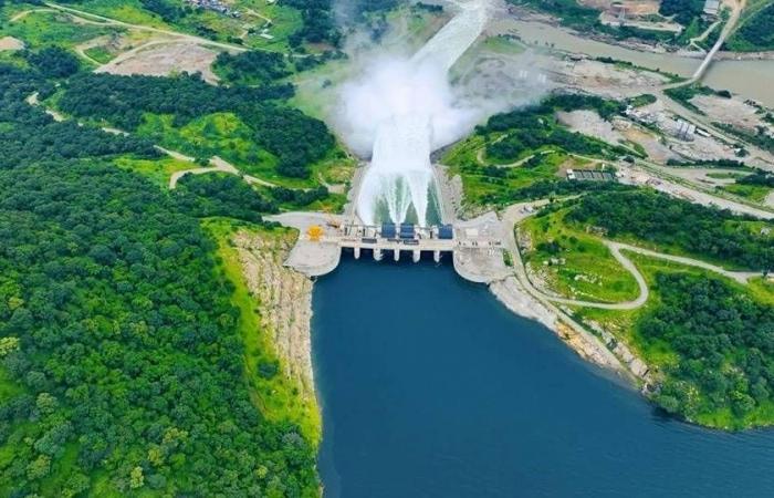 ترمب
      يعرض
      على
      السيسي
      وساطة
      بشأن
      «سد
      النهضة»