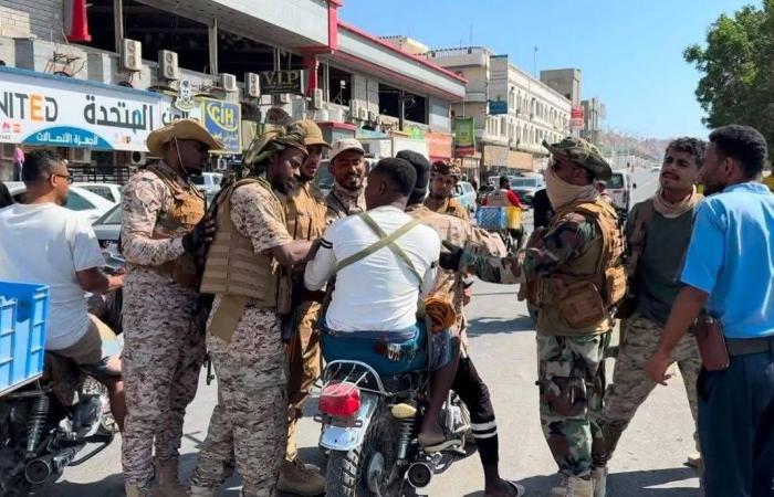 «درع
      الوطن»
      تعزّز
      وجودها
      على
      الشريط
      الحدودي
      شرق
      اليمن