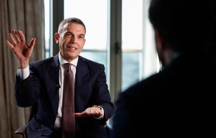 بعد
      25
      عاماً
      من
      المفاوضات…
      توقيع
      اتفاقية
      التجارة
      بين
      الاتحاد
      الأوروبي
      و«ميركوسور»
      اليوم