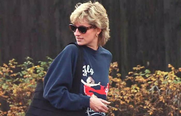 جينيفر
      لورانس
      تكشف:
      خسرت
      دوراً
      لصالح
      مارغوت
      روبي
      بعد
      وصفي
      بـ«القبيحة»