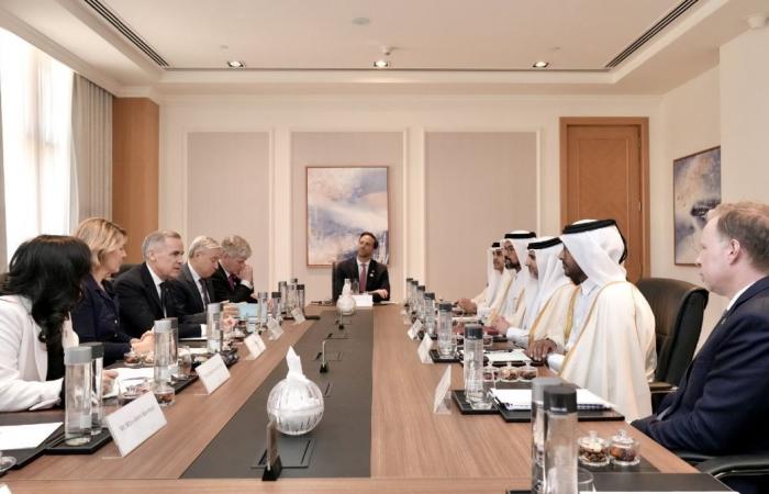 رئيس وزراء كندا يجتمع مع محافظ مصرف قطر المركزي