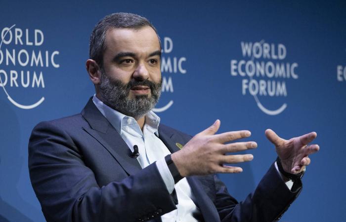 «لوسيد»
      في
      2026...
      شعار
      «صُنع
      في
      السعودية»
      يطوف
      العالم