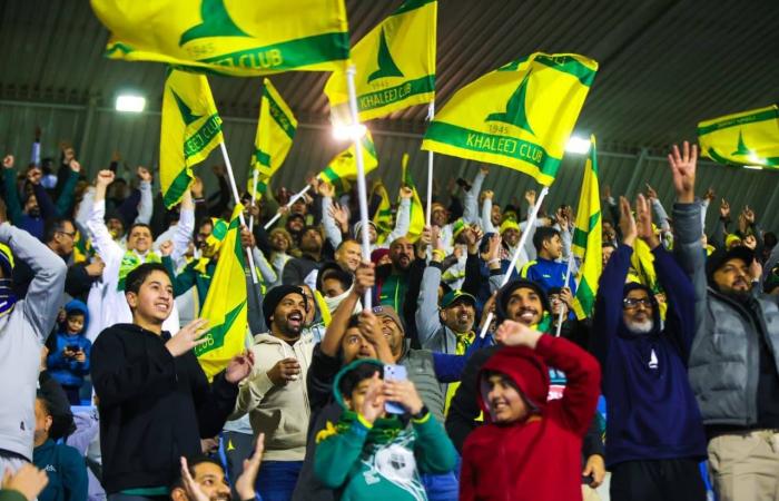 الخليج
      يواجه
      الأهلي
      مدعوماً
      بـ
      «حزمة
      مكاسب»
      فنية
      ومالية