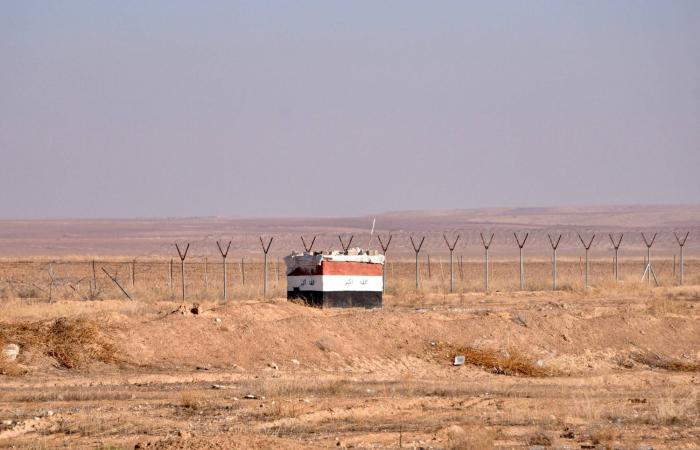 وزير
      الداخلية
      العراقي:
      نتابع
      ما
      يجري
      في
      سوريا
      وحدودنا
      معها
      الأكثر
      تحصيناً