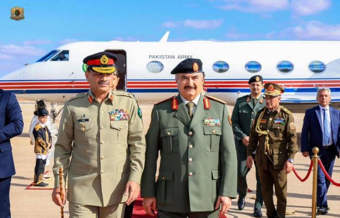 «النواب»
      الليبي
      ينفي
      «إشاعات»
      عن
      فرض
      ضرائب
      على
      بعض
      السلع