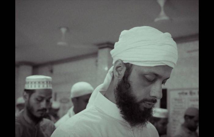 تانفير
      تشاودهوري:
      «كفارة»
      تجربة
      ذاتية
      مستوحاة
      من
      شعوري
      بالذنب