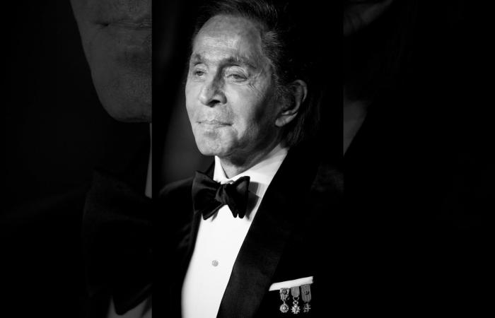 "الإمبراطور الأخير".. رحيل مصمم الأزياء الإيطالي فالنتينو غارافاني