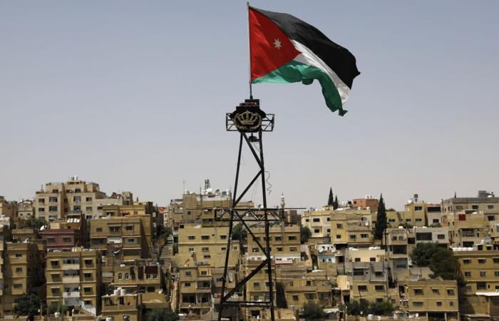 ما الاعتبارات السياسية التي قد تحسم انضمام الأردن إلى "مجلس السلام"؟