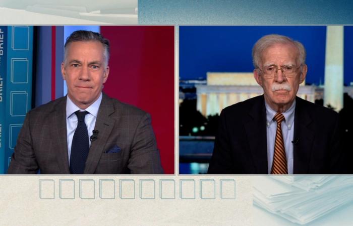 بولتون عن رسالة ترامب للدنمارك ورغبته بضم غرينلاند: تحتاج إلى طبيب نفسي لتفسير تصرفاته