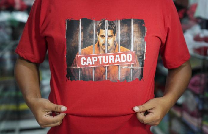 وزير
      الخزانة
      الأميركي
      واثق
      بإمكان
      التوصل
      لحل
      مع
      أوروبا
      بشأن
      غرينلاند