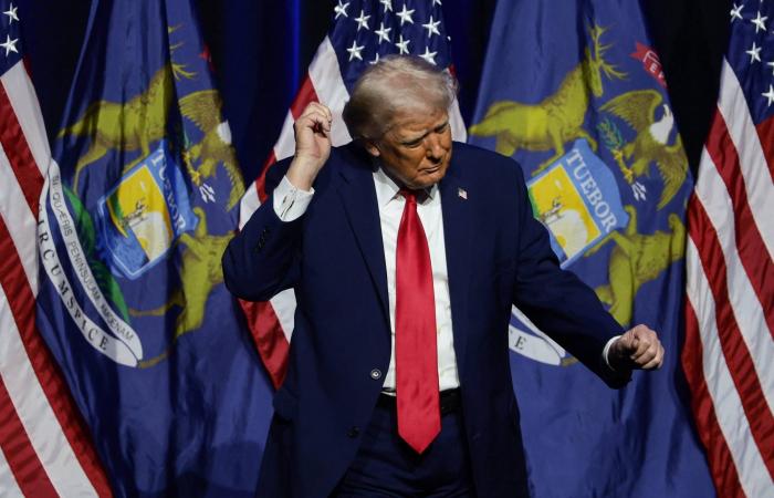 الكونغرس
      في
      عام
      ترمب
      الأول...
      جمود
      تشريعي
      وانقسامات
      حزبية