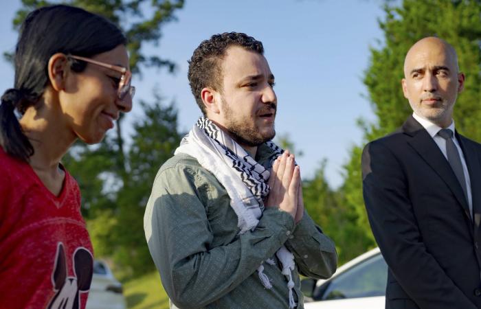 تساؤلات
      حول
      زيارة
      شقيق
      حميدتي
      إلى
      واشنطن
      رغم
      العقوبات