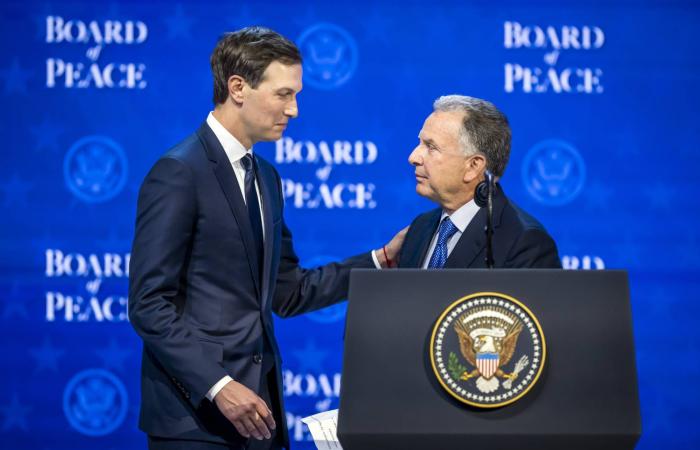 أربع
      رسائل
      فرنسية
      للبنان
      عشية
      اجتماع
      ماكرون
      وسلام