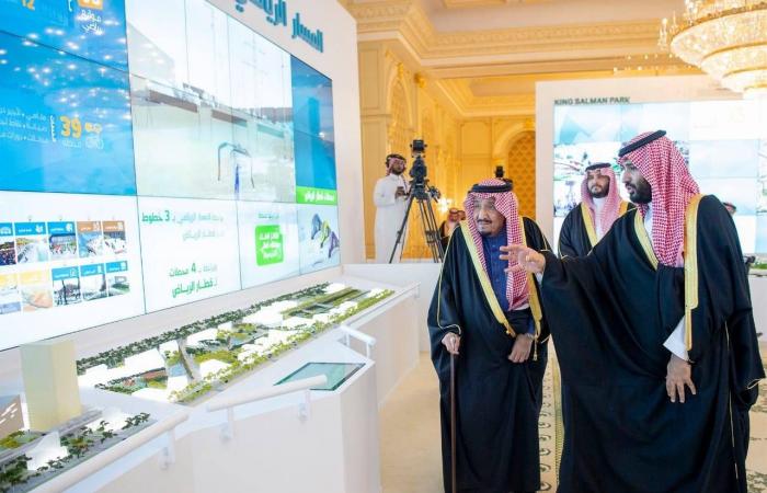 نجاحات
      رغم
      التحديات...
      عقد
      جديد
      من
      حكم
      الملك
      سلمان