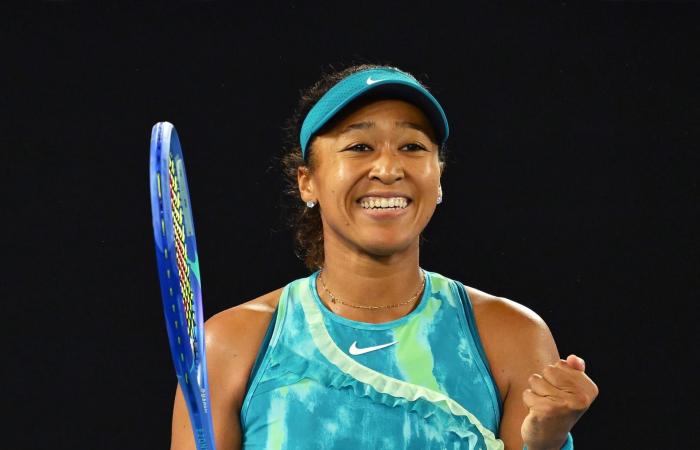 نعومي أوساكا تحوّل ملعب بطولة أستراليا المفتوحة إلى منصة أزياء