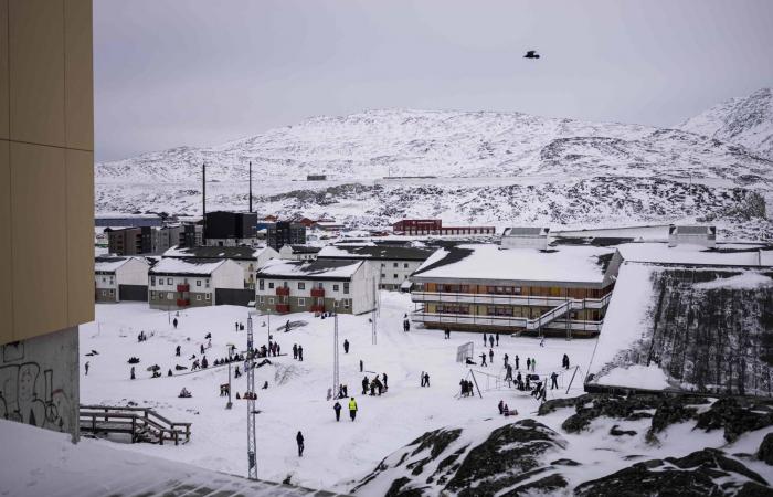 ترمب:
      الاتفاق
      بشأن
      غرينلاند
      لا
      يزال
      قيد
      التفاوض