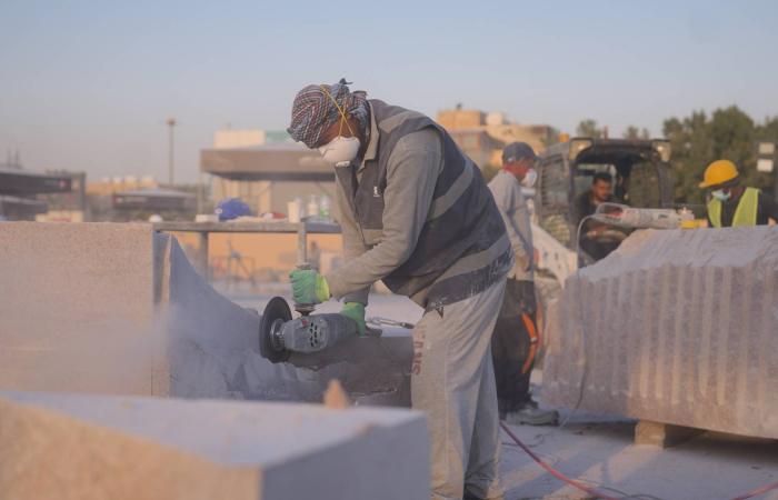 «طويق
      للنحت
      2026»
      يُحوِّل
      أهم
      شوارع
      الرياض
      إلى
      ساحة
      فنية