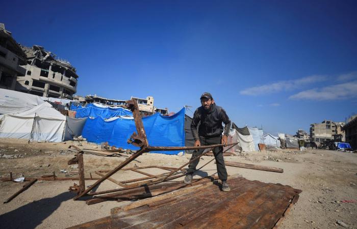 مدير
      أمن
      السويداء
      من
      واشنطن:
      الإدارة
      الأميركية
      مع
      «سوريا
      واحدة
      موحدة»