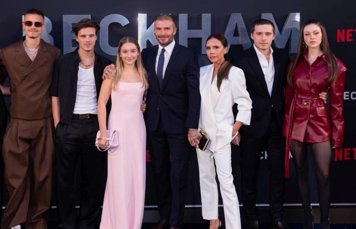 «أنقذ
      حياتي»..
      تدخل
      بارون
      ترمب
      بمكالمة
      فيديو
      يجنب
      امرأة
      مصيرًا
      مؤلما