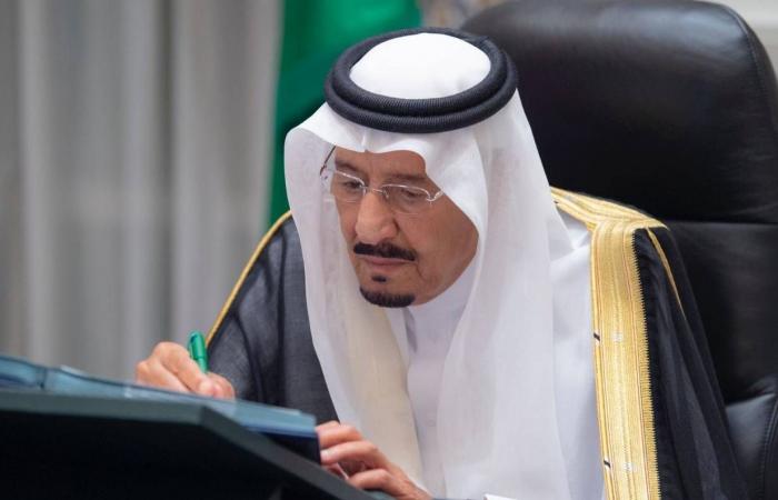 نجاحات
      رغم
      التحديات...
      عقد
      جديد
      من
      حكم
      الملك
      سلمان