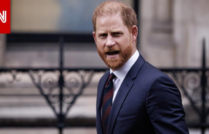 متابعة: الأمير هاري وتأثره بتصريح عن صحيفة جعلت حياة زوجته ميغان ماركل بائسة