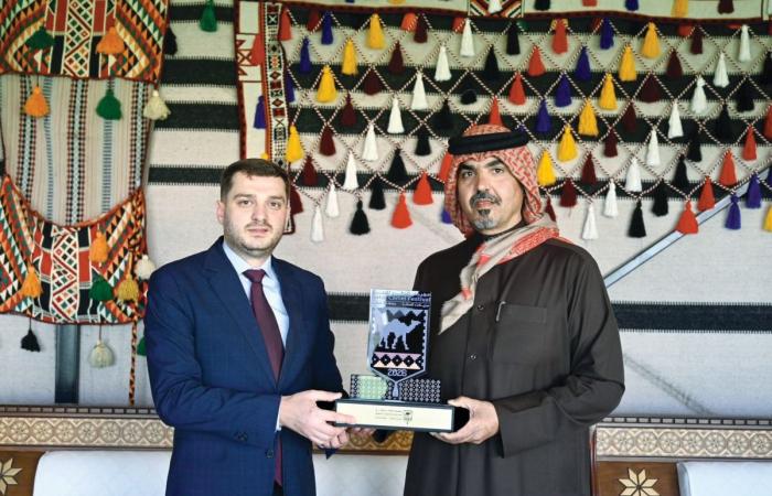 تتويج الفائزين في أشواط الحقايق الأصايل