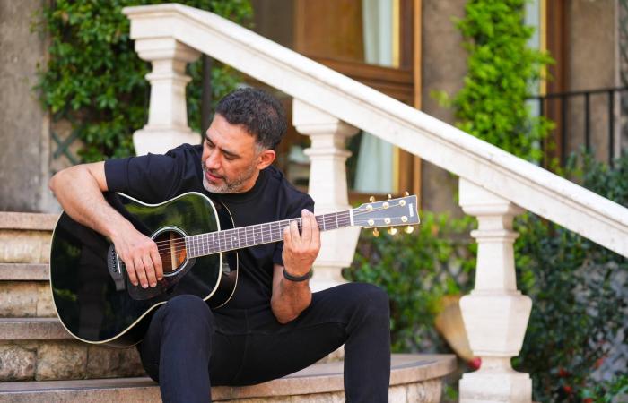 عمرو
      مصطفى
      لـ«الشرق
      الأوسط»:
      «جوي
      أووردز»
      تمنحني
      بداية
      جديدة